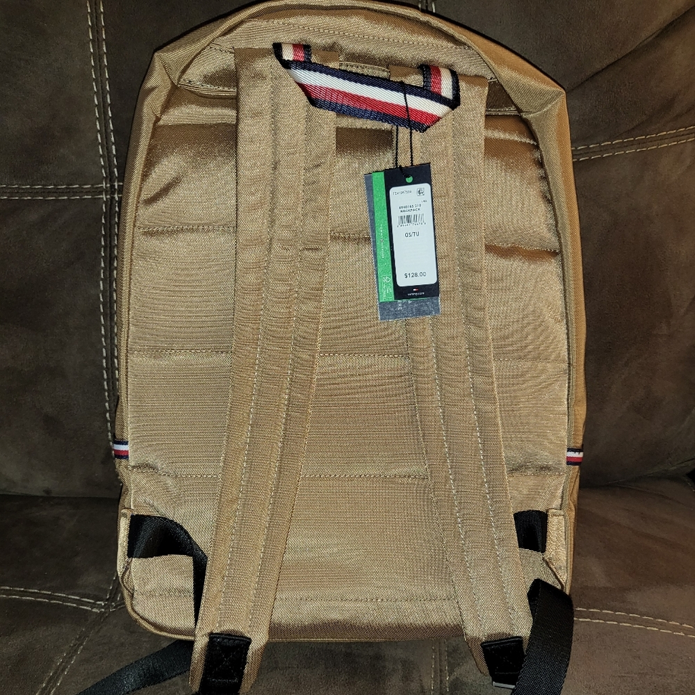 Tommy Hilfiger Backpack Spacious - Picture 3 of 11